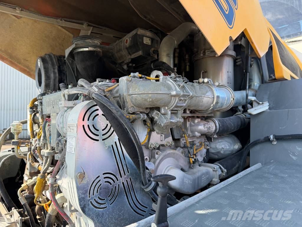 Liebherr L 556 Iekrāvēji uz riteņiem