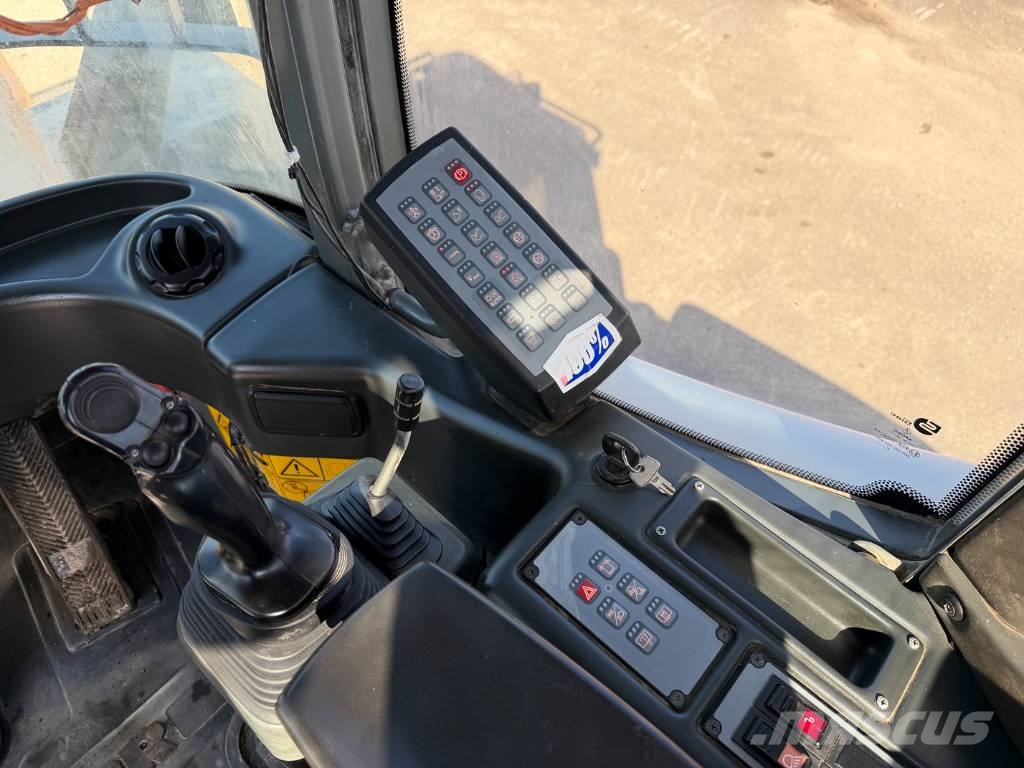 Liebherr L 556 Iekrāvēji uz riteņiem