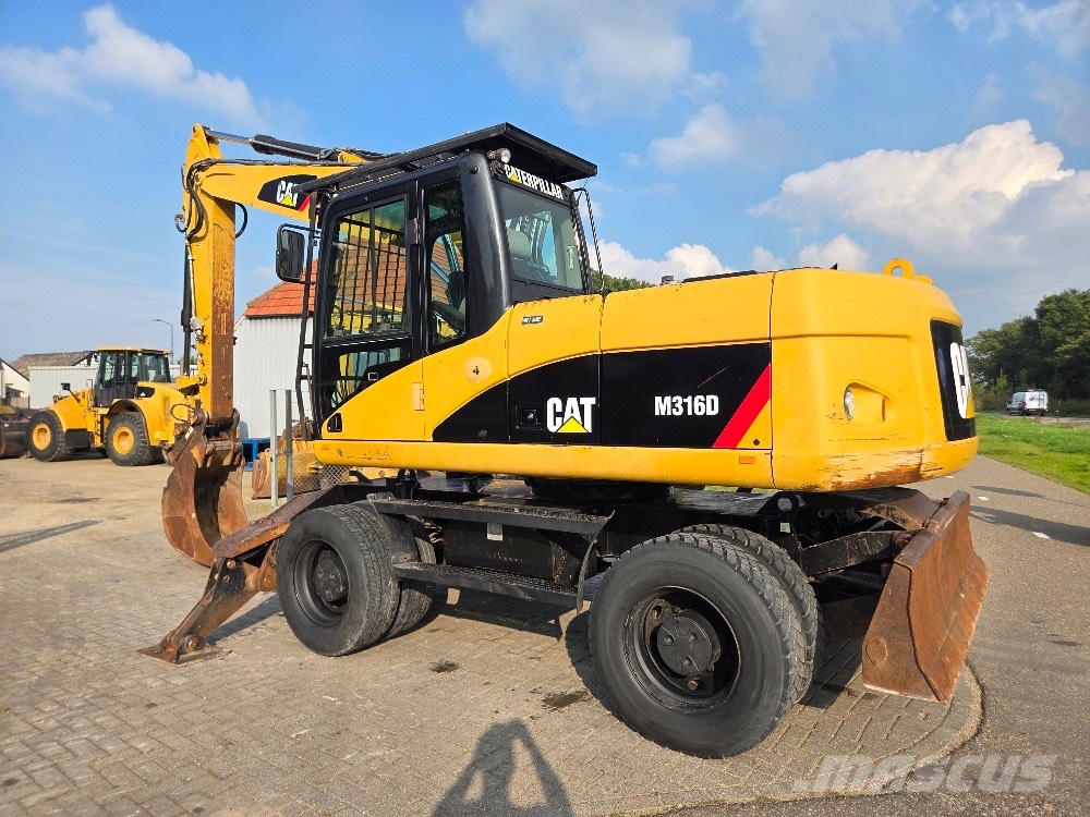 CAT M316D Wielgraafmachines