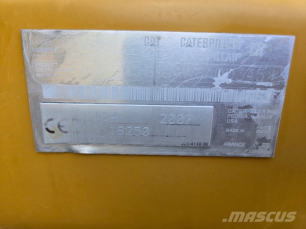 CAT M316D Wielgraafmachines