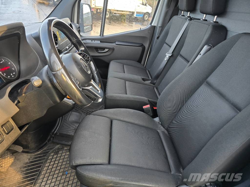 Mercedes-Benz Sprinter 317 CDI Preču pārvadāšanas furgoni