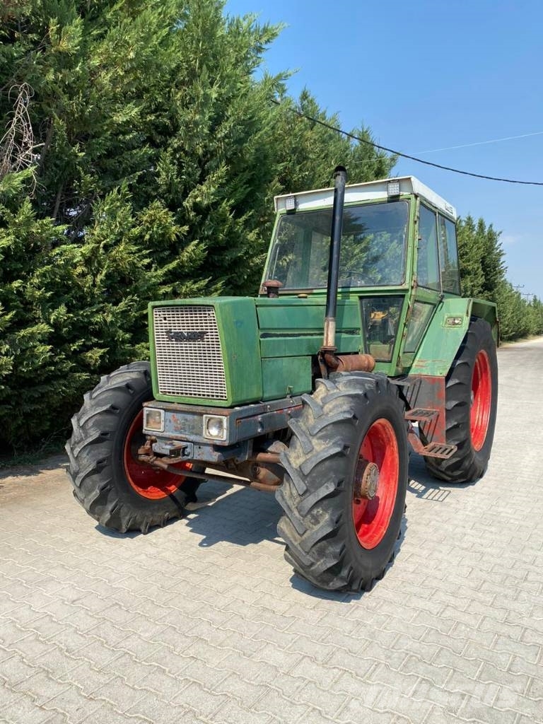 Fendt 611 TRACTOR SPARE PARTS/IN PIECES/IN TEILEN Tractoren