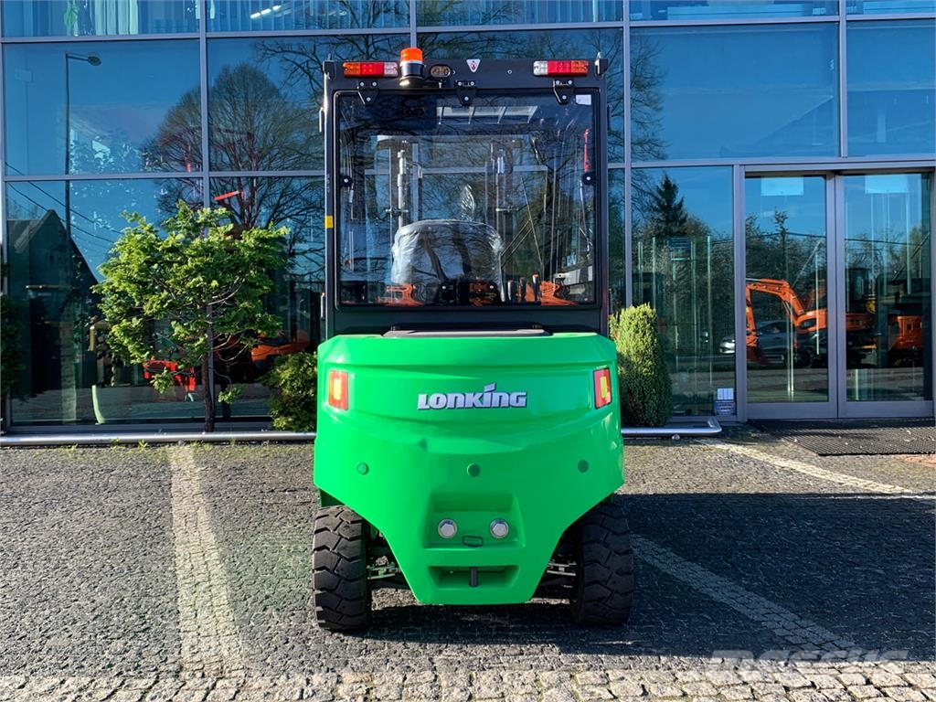 Lonking LG30B شاحنات ذات رافعات شوكية تعمل بالكهرباء