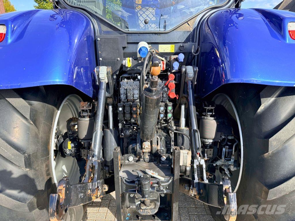 New Holland T7.270AC Stage V Blue Power Tractoren