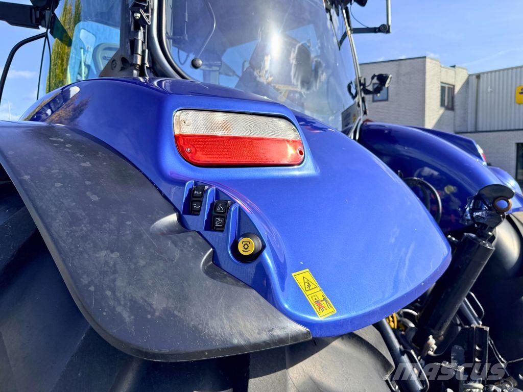 New Holland T7.270AC Stage V Blue Power Tractoren