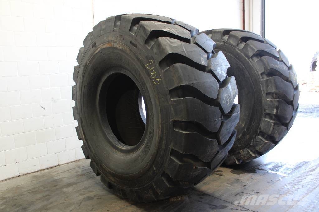 Michelin 35/65R33 XLDD2 RETREAD 2 PIECES 77mm الإطارات والعجلات والحافات