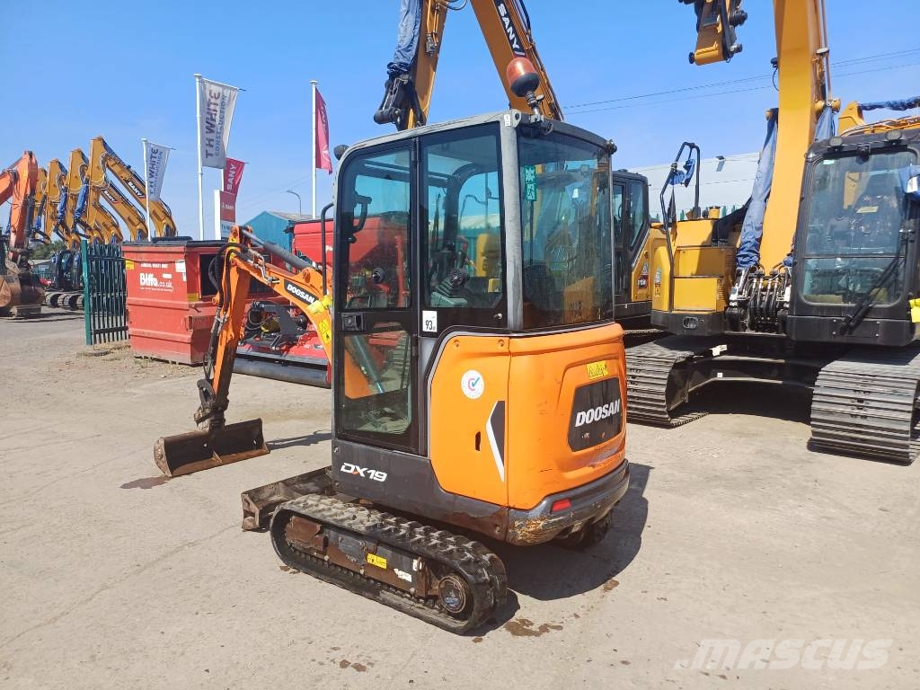 Doosan DX 19 Mini rýpadla < 7t