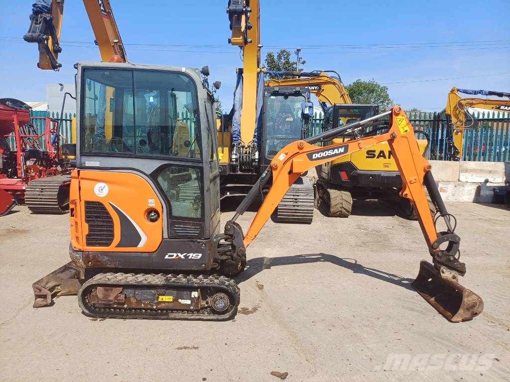 Doosan DX 19 Mini rýpadla < 7t