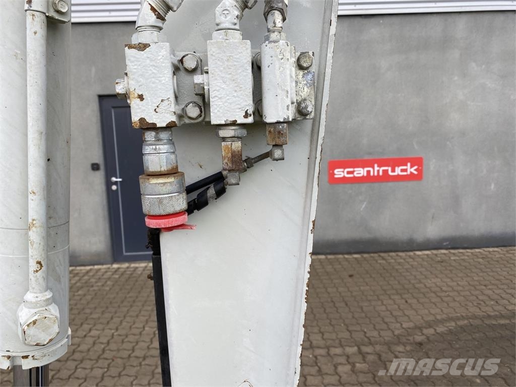 Takeuchi TB235-2 Wielgraafmachines