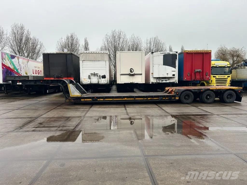Nooteboom OSDBAZ-45VV - 3 AXLE STEERING, 3,6 M EXTENDABLE Tieflader-Auflieger