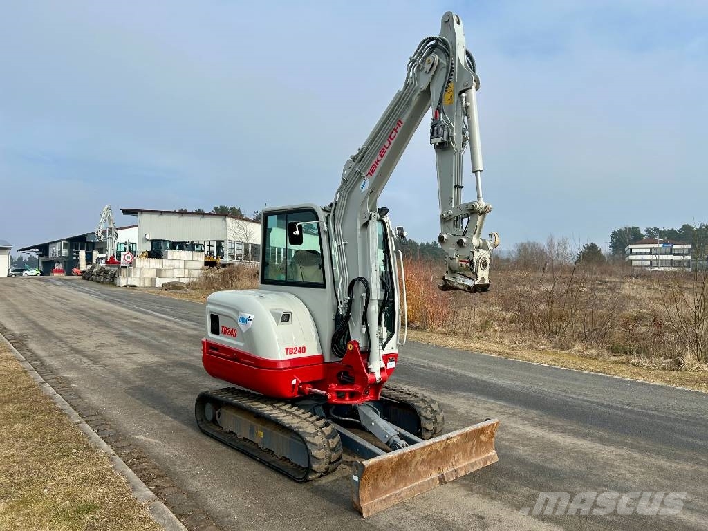 Takeuchi TB 240 Mini excavators < 7t (Mini diggers)