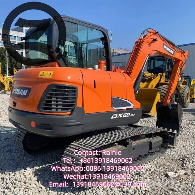 Doosan DX 60 Mini kotrók < 7t