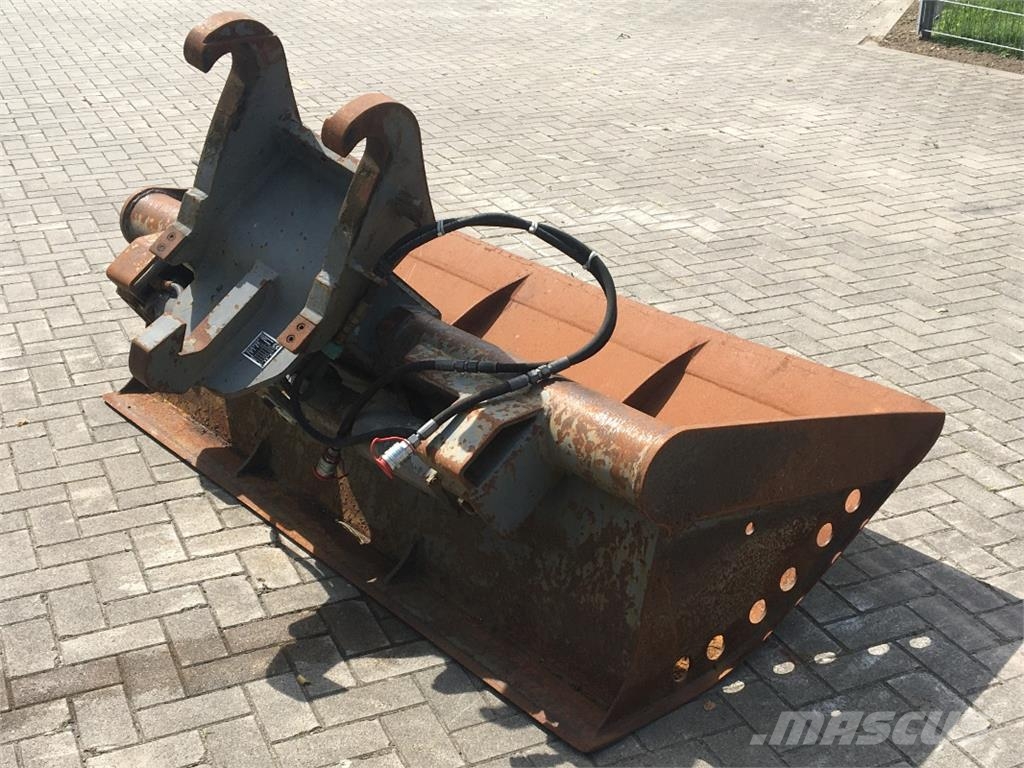 GRABENLÖFFEL 2.000 MM BRE Farm machinery