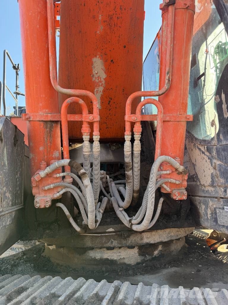 Hitachi ZX 490 LC H-6 Excavatoare pe șenile