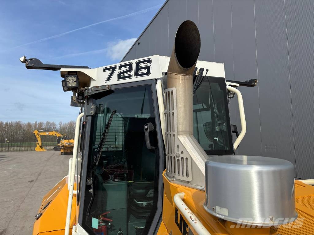 Liebherr PR 726 LGP Buldožerji goseničarji