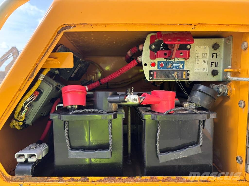 Liebherr PR 726 LGP Buldožerji goseničarji