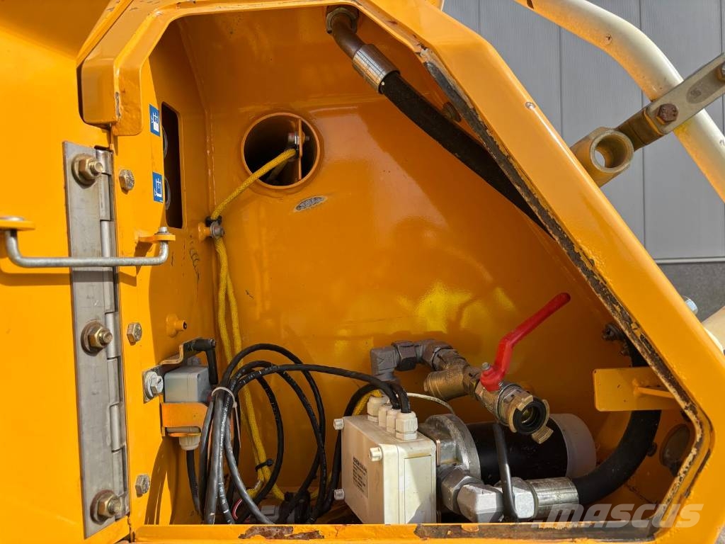 Liebherr PR 726 LGP Buldožerji goseničarji