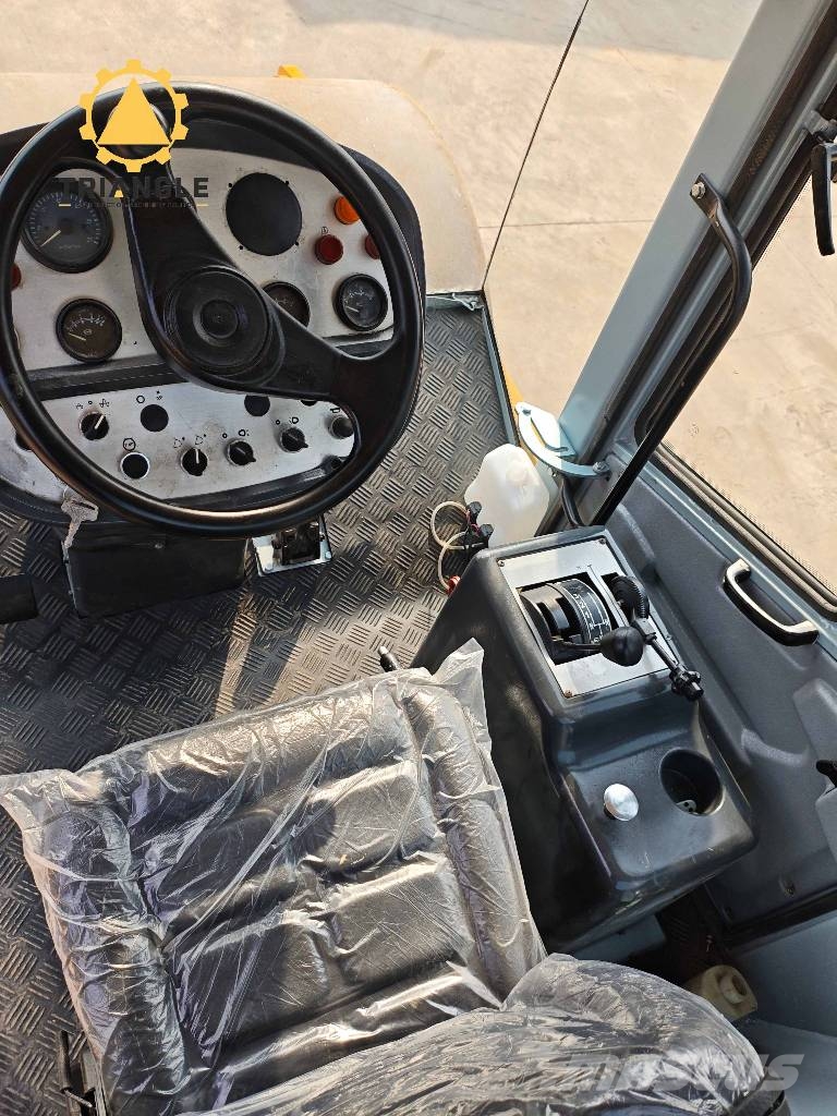 XCMG XS 223 J مداحل أحادية الأسطوانة