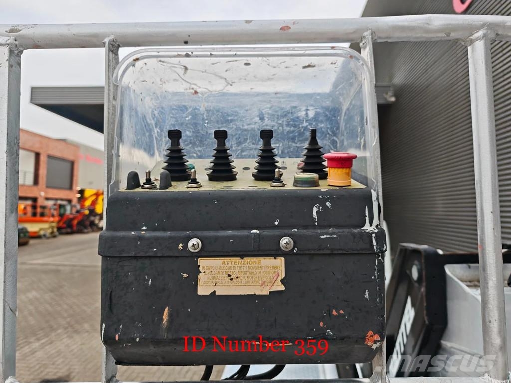 Nissan Cabstar 35.13 NT400 Multitel MX 250 Truck mounted aerial platforms
