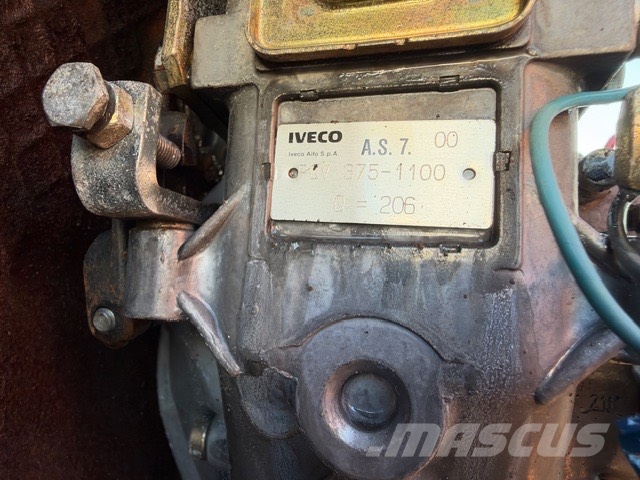Iveco USED ENGINE Двигуни