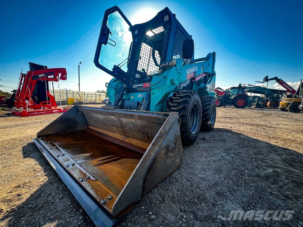 Sunward SWL 4038 لوادر انزلاقية التوجيه