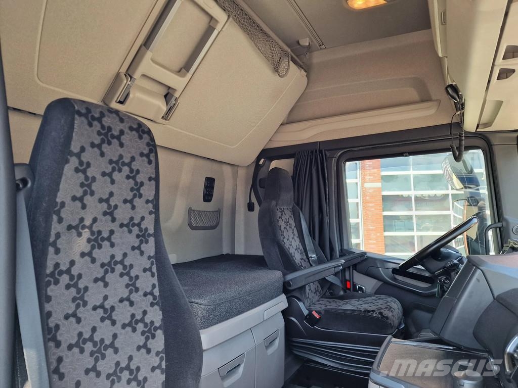 Scania 530S V8 NGS Highline 4x2 - Retarder - Night clima Çekiciler