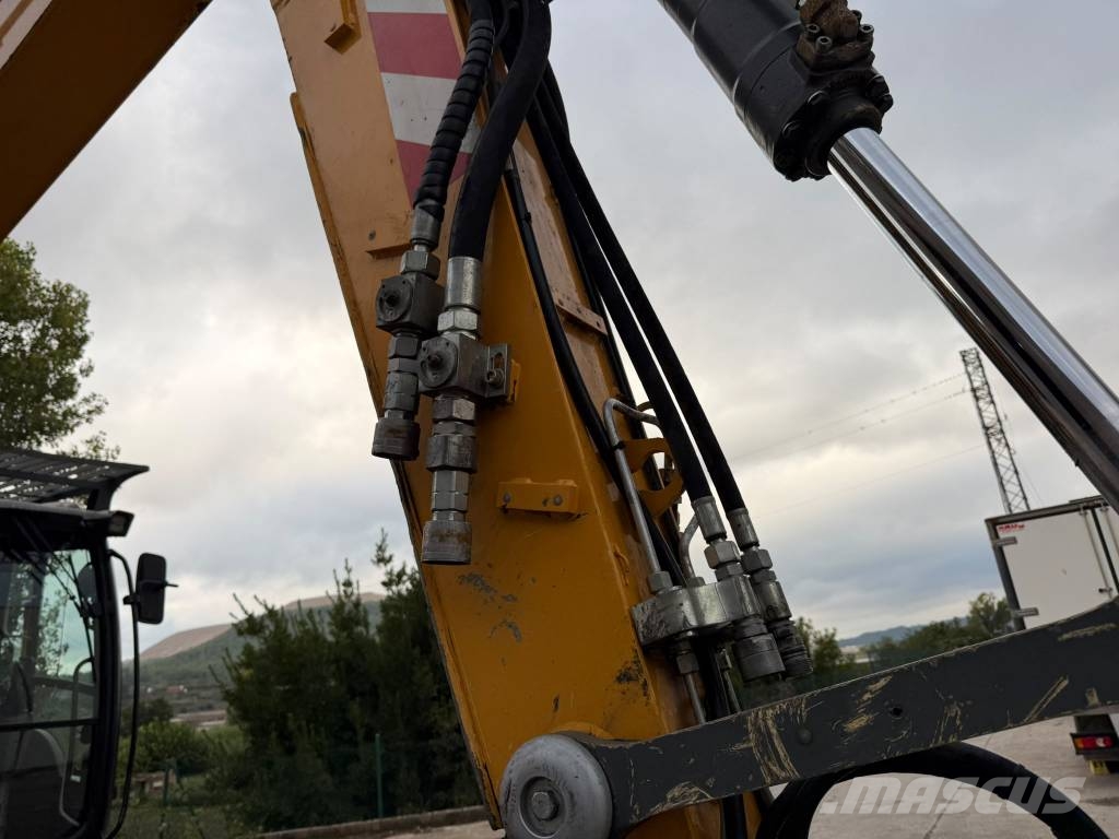 Liebherr R 914 Excavadoras de cadenas