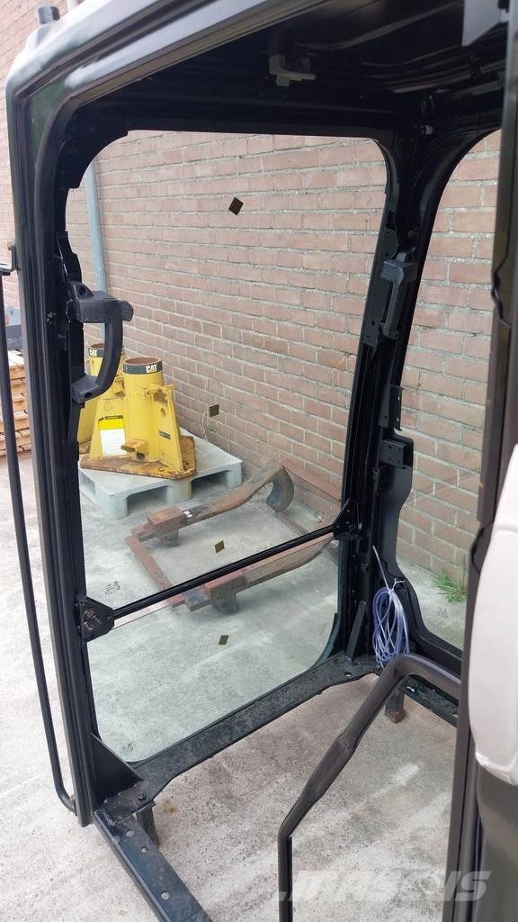 CAT Next gen / GC cab New Cabine en interieur
