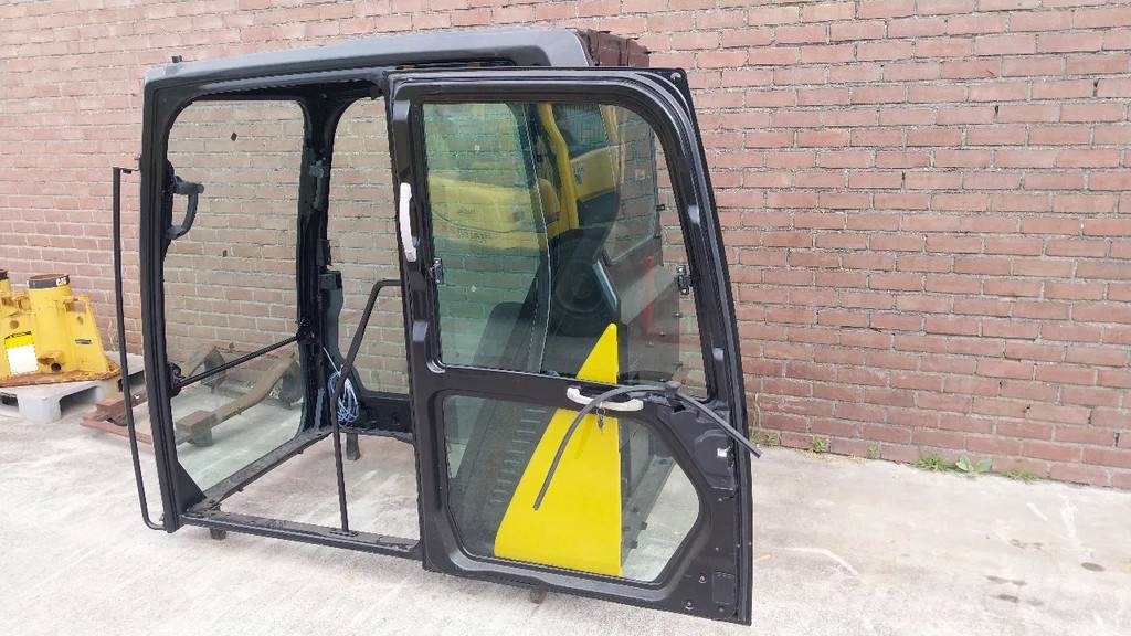 CAT Next gen / GC cab New Cabine en interieur