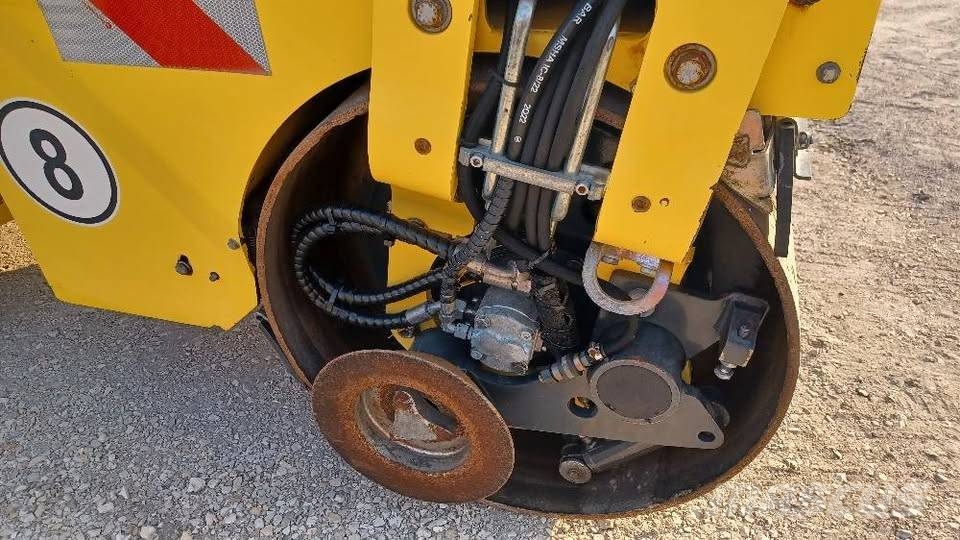 Bomag BW 100 AC-5 Rodillos combinados