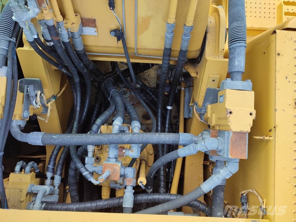 CAT 324 D Гусеничные экскаваторы