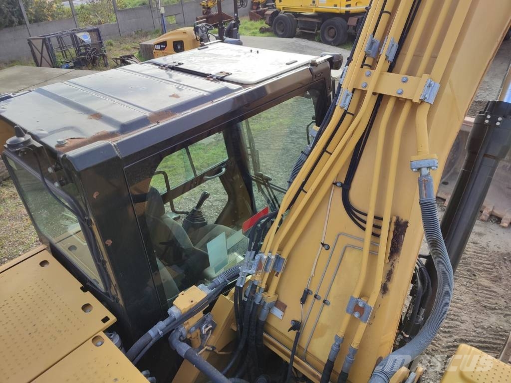 CAT 324 D Гусеничные экскаваторы