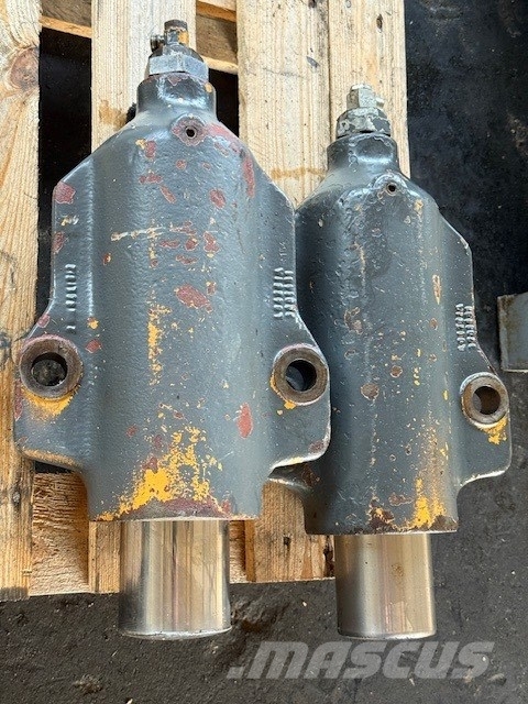 Liebherr A 900 B USED HYDRAULIC PARTS COMPLET Hydraulics