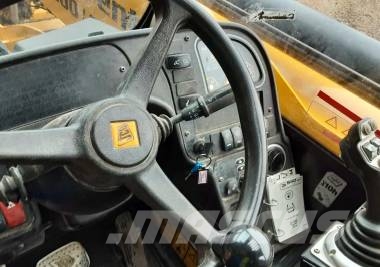 JCB 540-140 Teleskopski viličarji
