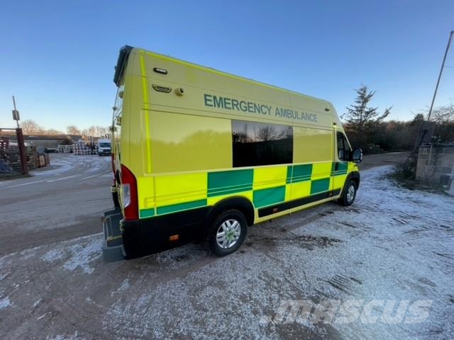 Fiat Ducato A&E Fiat Ducato A&E Vehicle with Stryker Pr Ambulancias