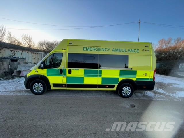 Fiat Ducato A&E Fiat Ducato A&E Vehicle with Stryker Pr Ambulancias
