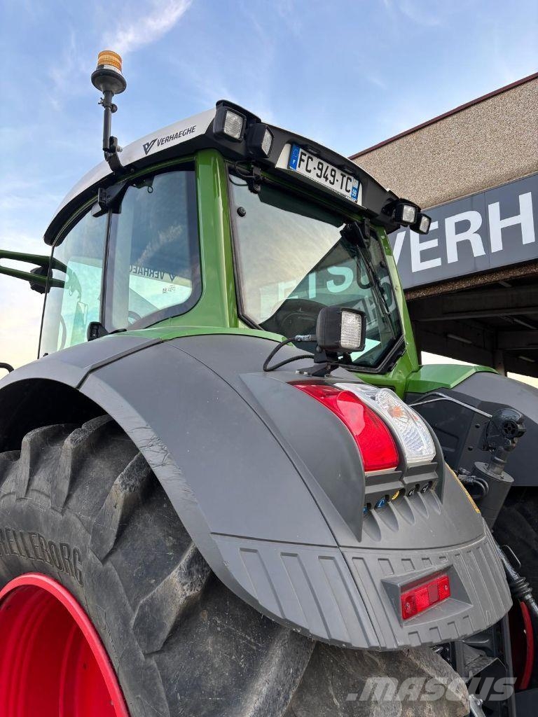 Fendt 824 VARIO PROFI + Traktori