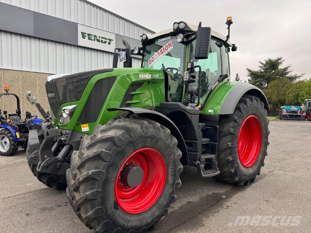 Fendt 824 VARIO PROFI + Tractoren