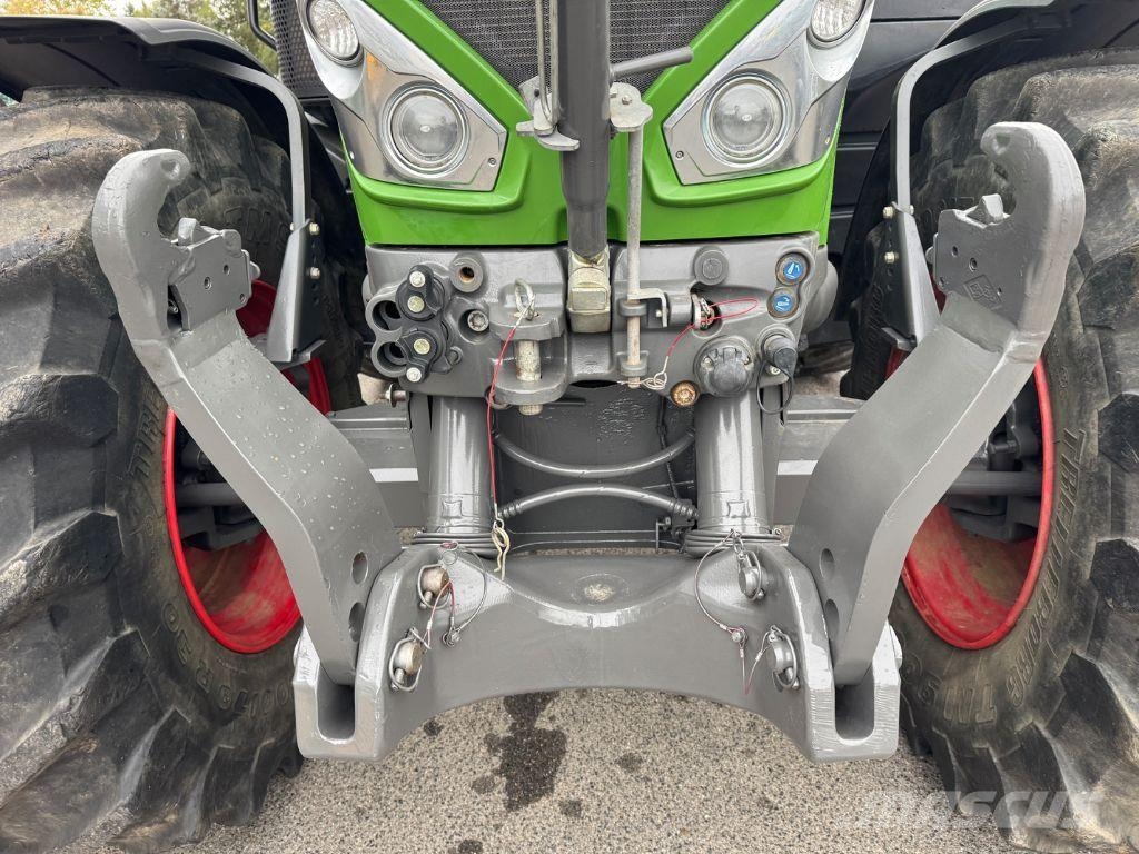 Fendt 824 VARIO PROFI + Τρακτέρ