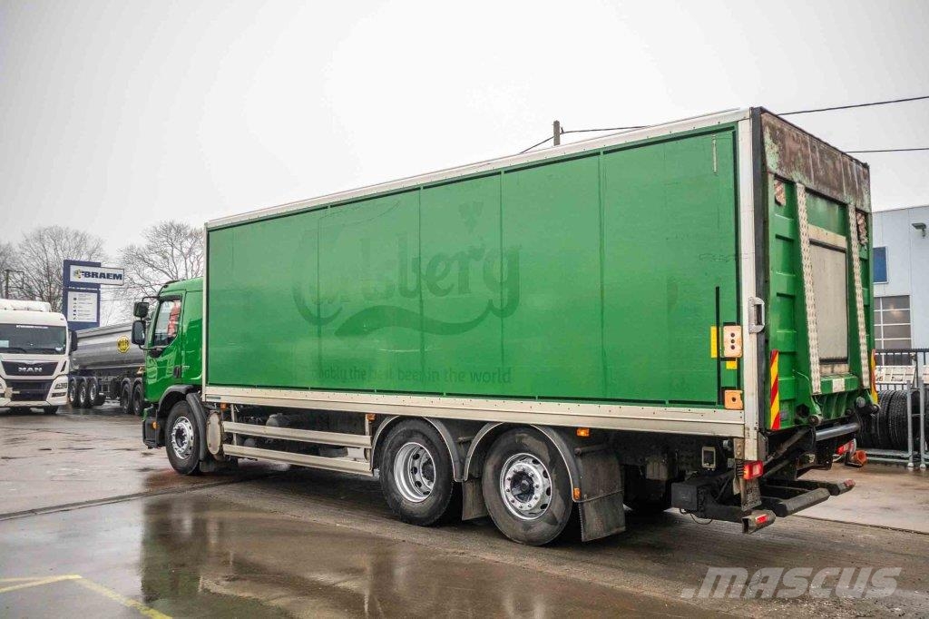 Volvo FE 300 Camiones con caja de remolque
