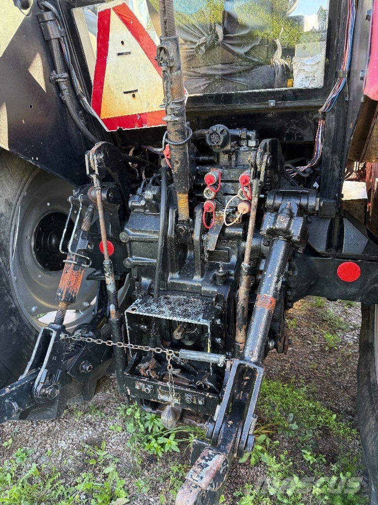 Case IH Maxxum 5130, Trima 1790 Tractores