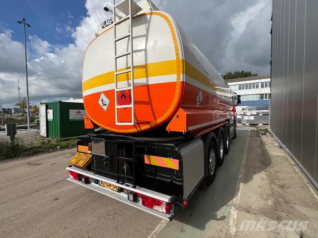Scania G400 8X4 EURO 5 + 29.500 LITER TANK + 4 COMPARTIME Kamioni cisterne