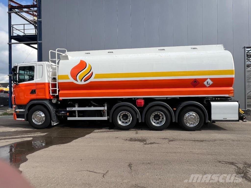 Scania G400 8X4 EURO 5 + 31.300 LITER TANK + 4 COMPARTIME タンカートラック