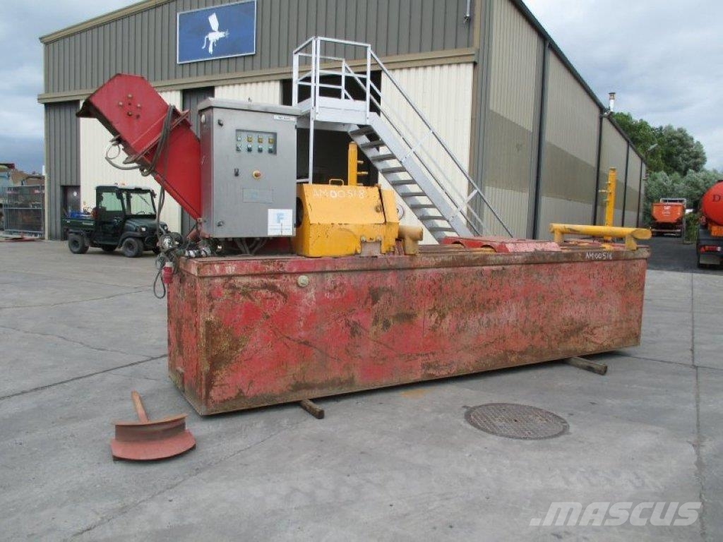 BANDENKUISER Banden- kuiser/ Lavage pneus Carros
