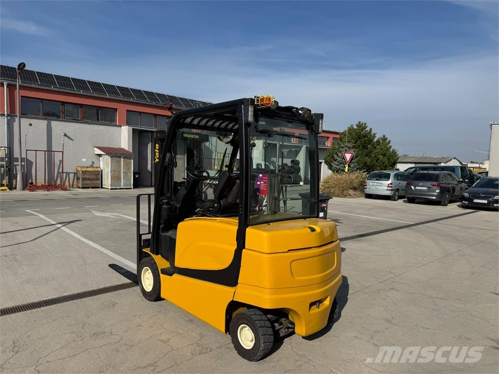 Yale ERP35VL, battery year 2021, capacity 90% Elektromos targoncák