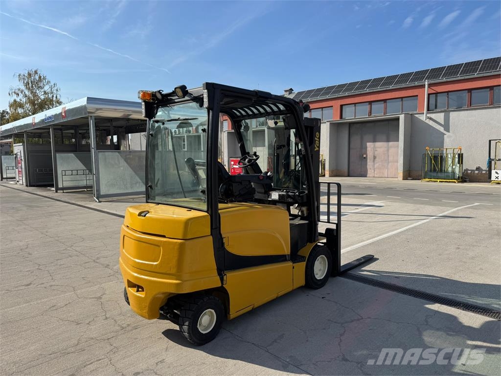 Yale ERP35VL, battery year 2021, capacity 90% バッテリーフォークリフト