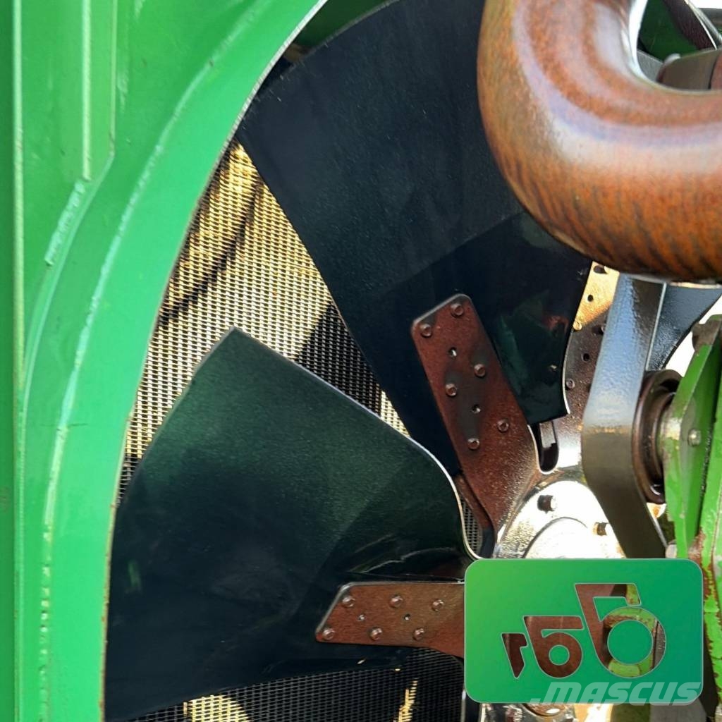 John Deere 7300 Radiator Condenser Radiator AZ65923RE28764AZ1 Шасі