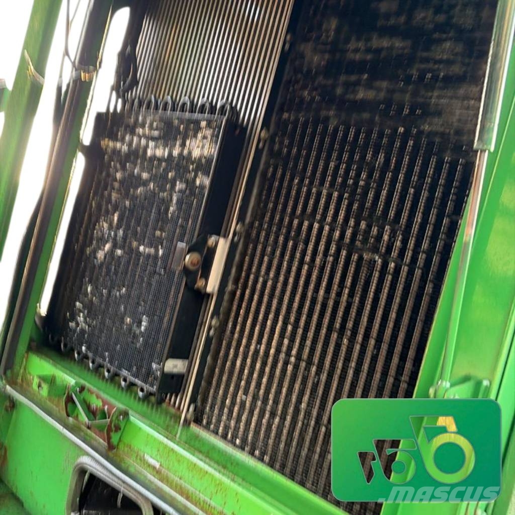 John Deere 7300 Radiator Condenser Radiator AZ65923RE28764AZ1 Шасі