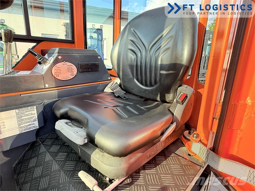 Combilift CBE2500 | ELECTRIC | TRIPLEX 4900MM | FORK POSITIO Повдигач с движение в 4 посоки