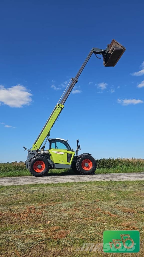 Claas Scorpion 1033 Varipower 1033 テレスコーピックハンドラー